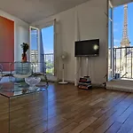 Charmant Appartement Parisien