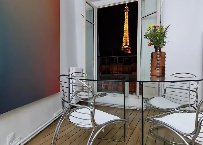 Charmant Appartement Parisien
